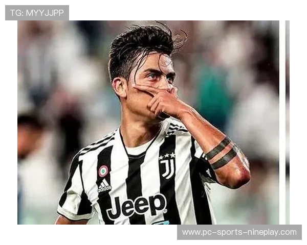 足球球星进球后的三角手势寓意解析及其背后文化意义探讨